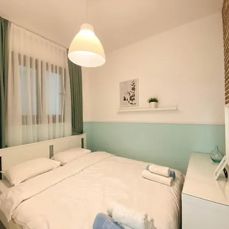 Modern Studio Sea View In Caesar & Spa, Long Trikomo
